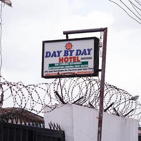 Day By Day Hotel Lagos Dış mekan fotoğraf