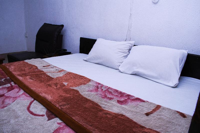Day By Day Hotel Lagos Dış mekan fotoğraf